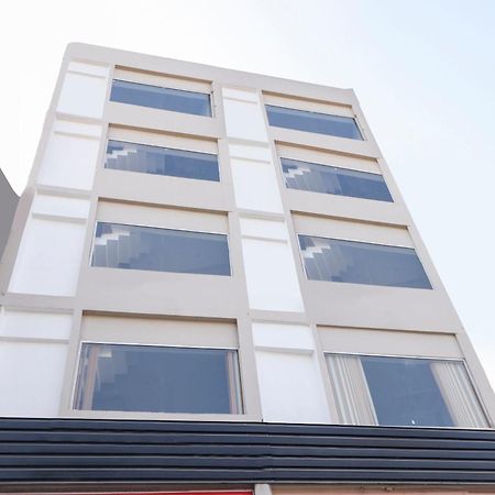 Hotel O Red Ark Landran Ngoại thất bức ảnh