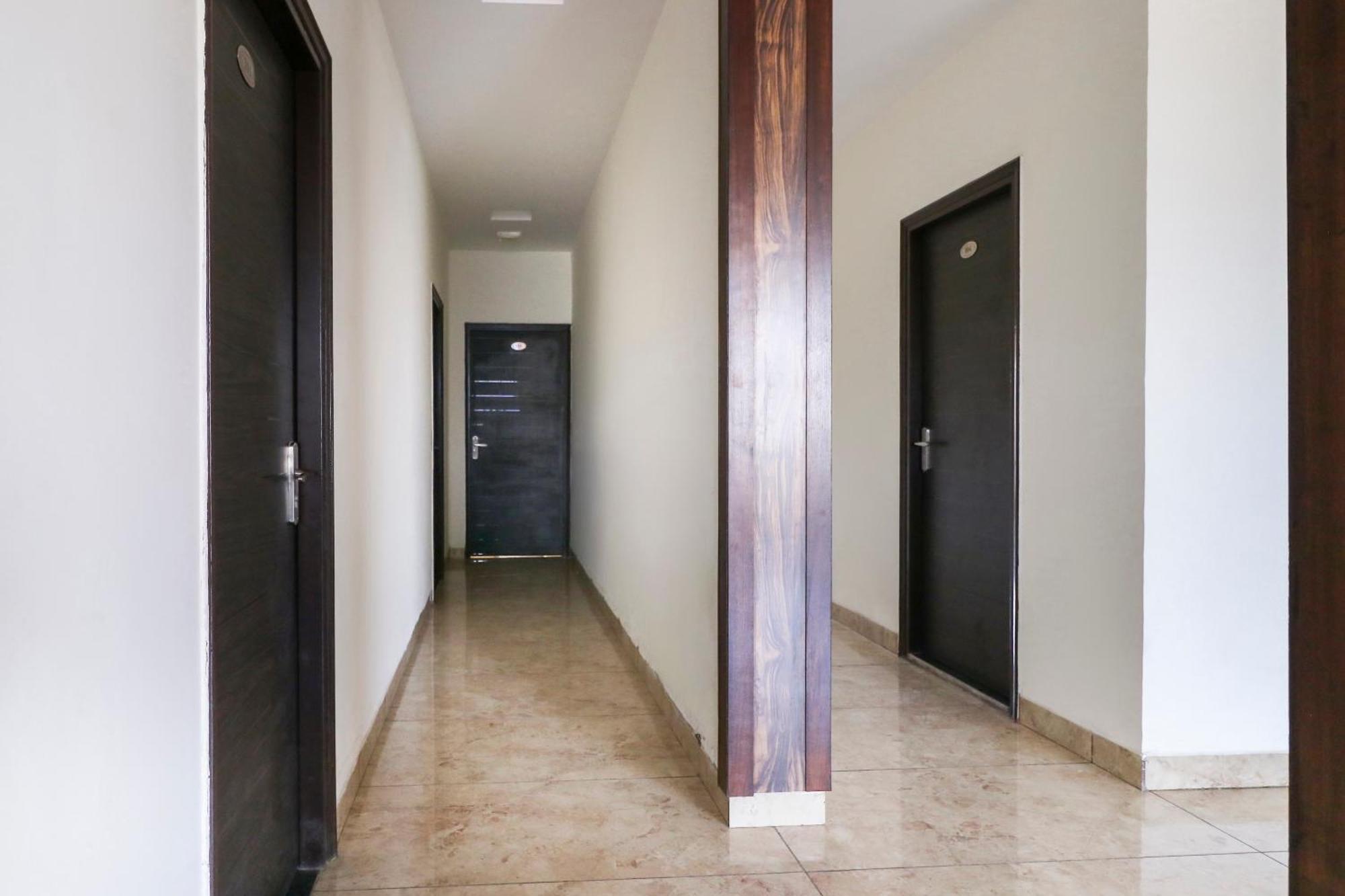 Hotel O Red Ark Landran Ngoại thất bức ảnh