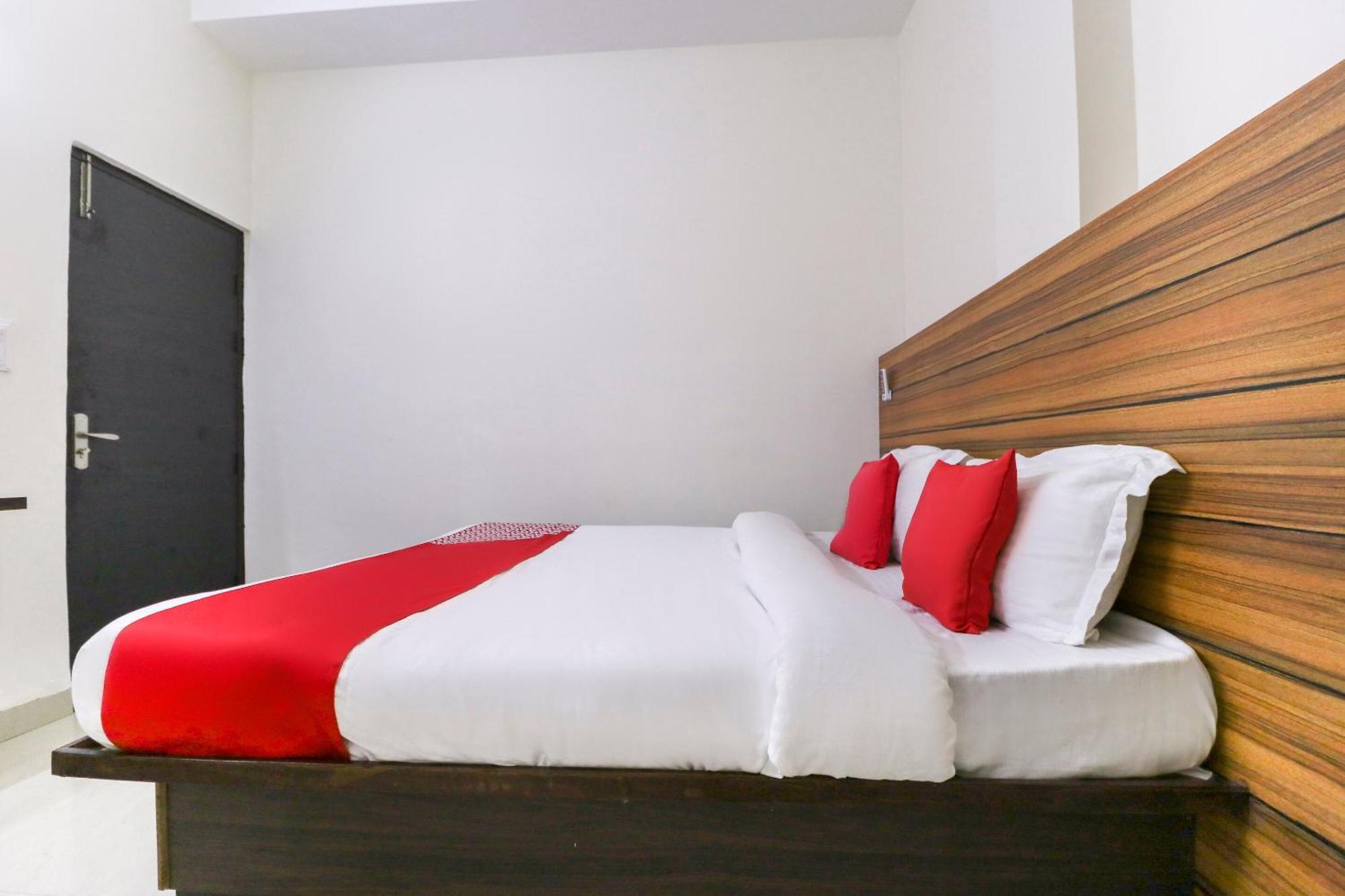 Hotel O Red Ark Landran Ngoại thất bức ảnh