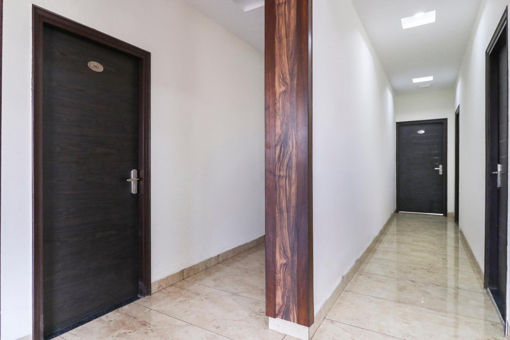 Hotel O Red Ark Landran Ngoại thất bức ảnh