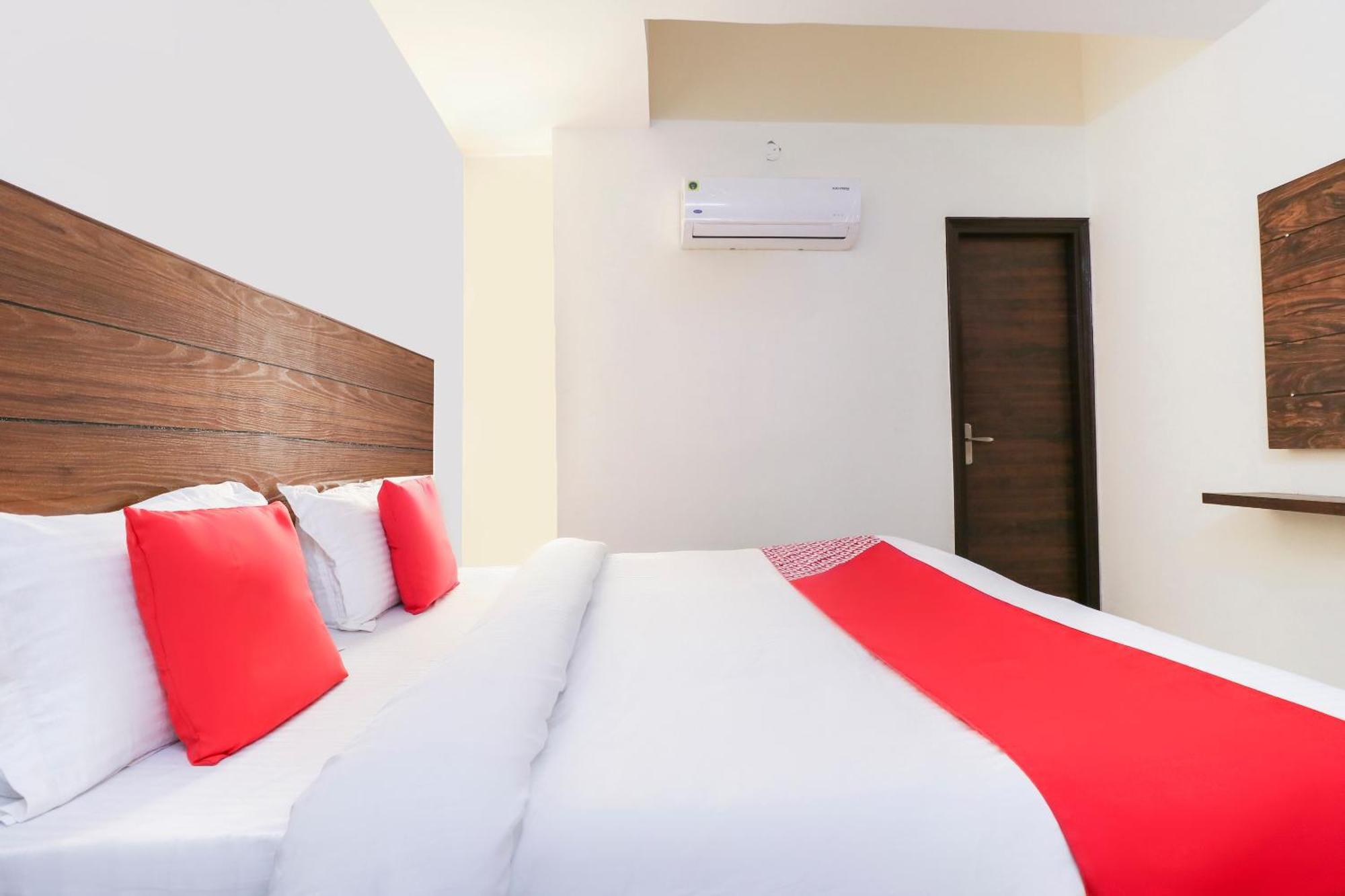 Hotel O Red Ark Landran Ngoại thất bức ảnh