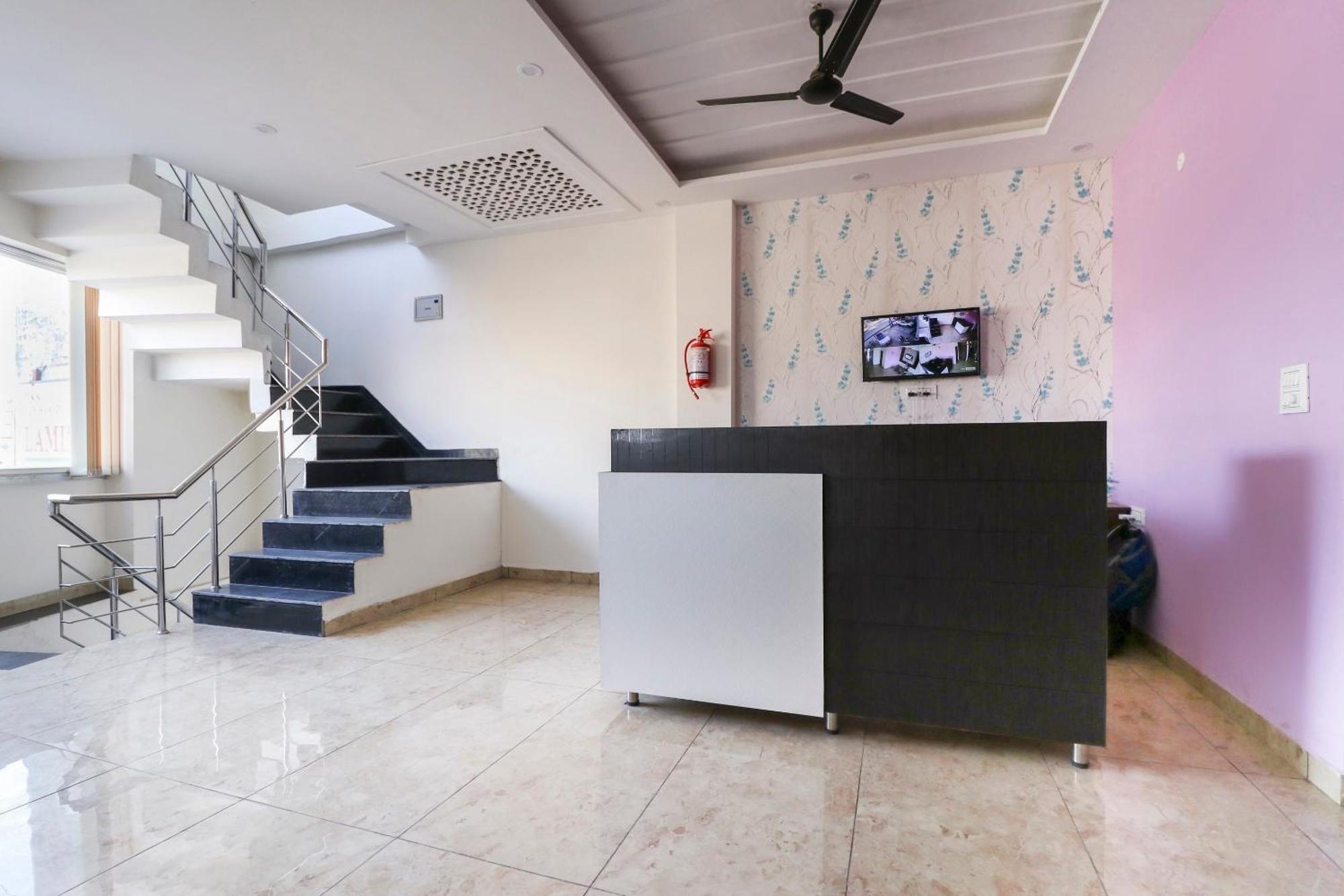 Hotel O Red Ark Landran Ngoại thất bức ảnh